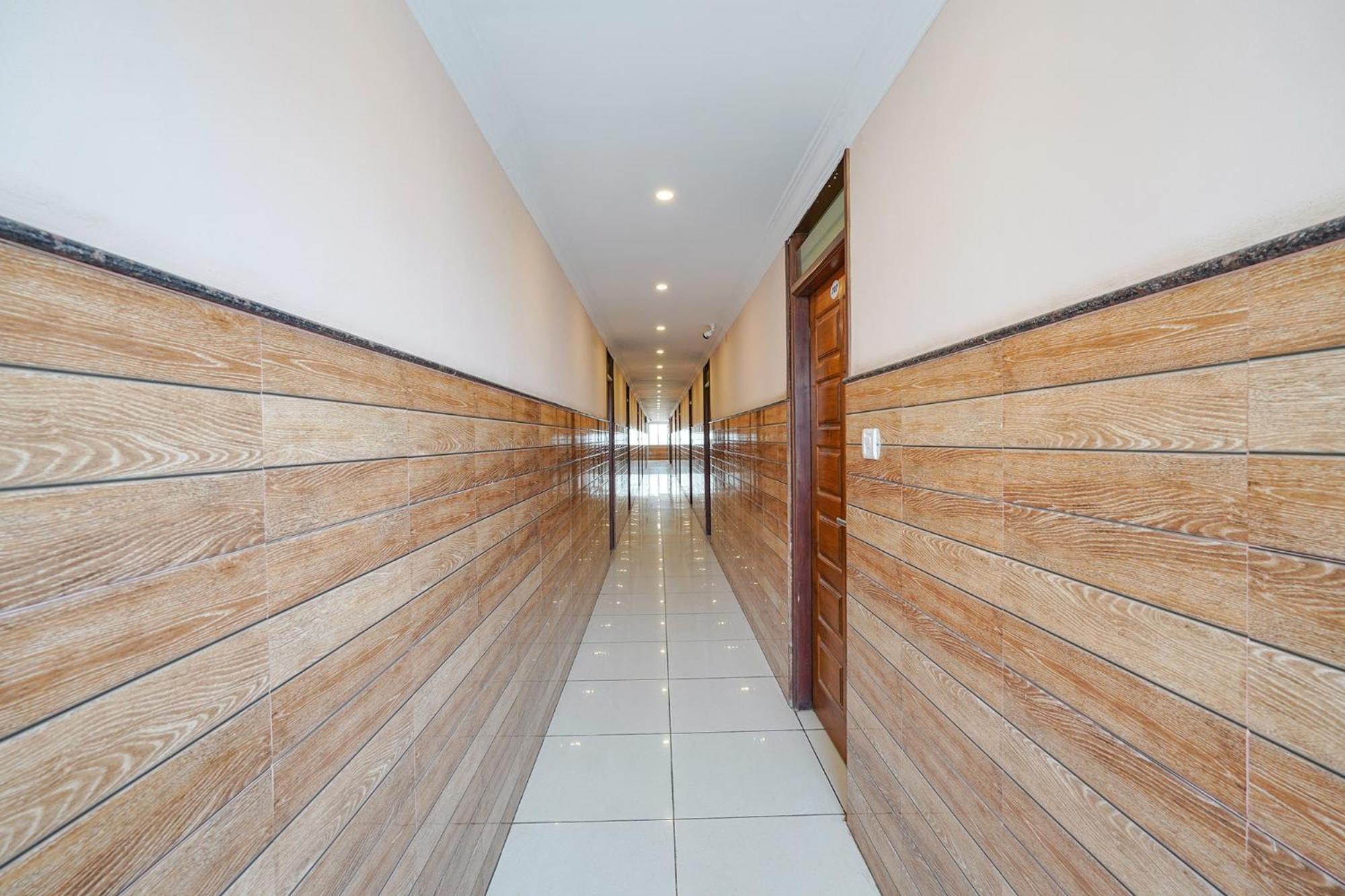 Fabhotel Bns Comforts Bangalore Esterno foto